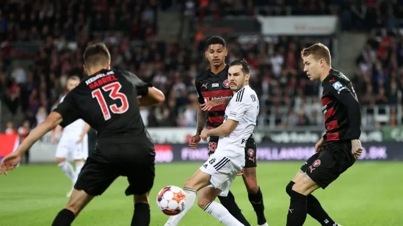 Soi Kèo Bóng Đá - Fredrikstad vs Midtjylland 07/08/2025 Khả năng cao trận đấu giữa Fredrikstad vs Midtjylland sẽ bất phân thắng bại